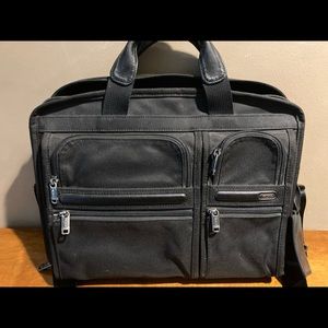 TUMI Mens ALPHA BRIEFCASE LAPTOP BAG 26516D4 .